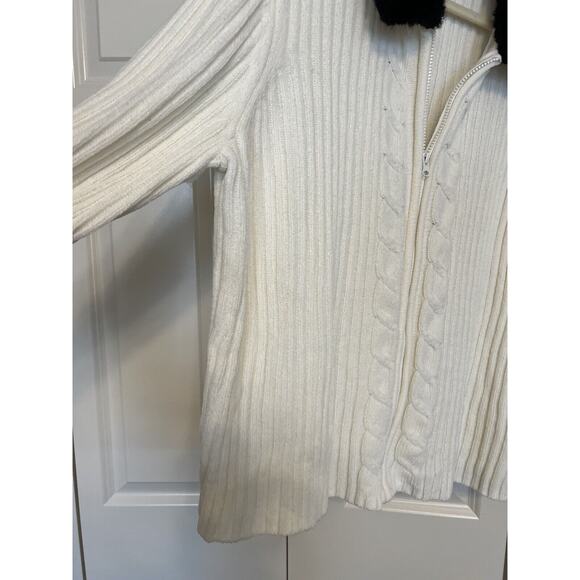 Designers Originals Plus 3X Ivory Sweater Cardigan w/ Black Faux Fur Collar - Picture 5 of 11